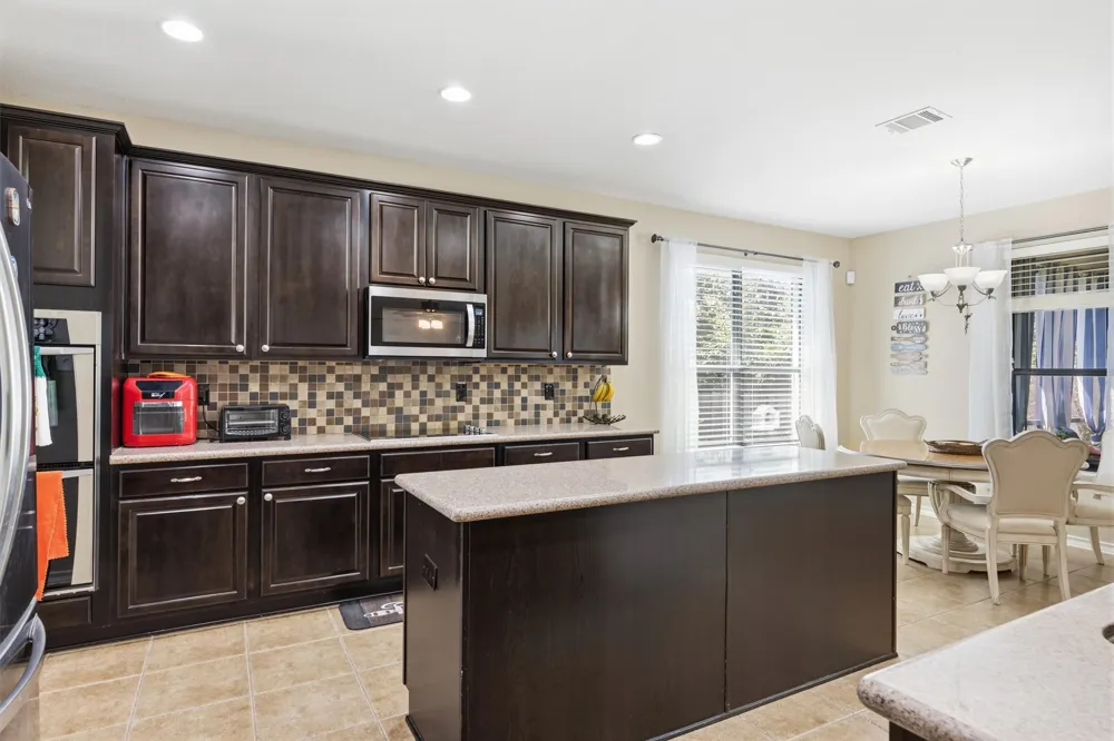 305 Hogg Pecan Pass Austin, TX 78748