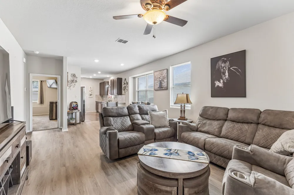 9314 Graze Branch San Antonio, TX 78211