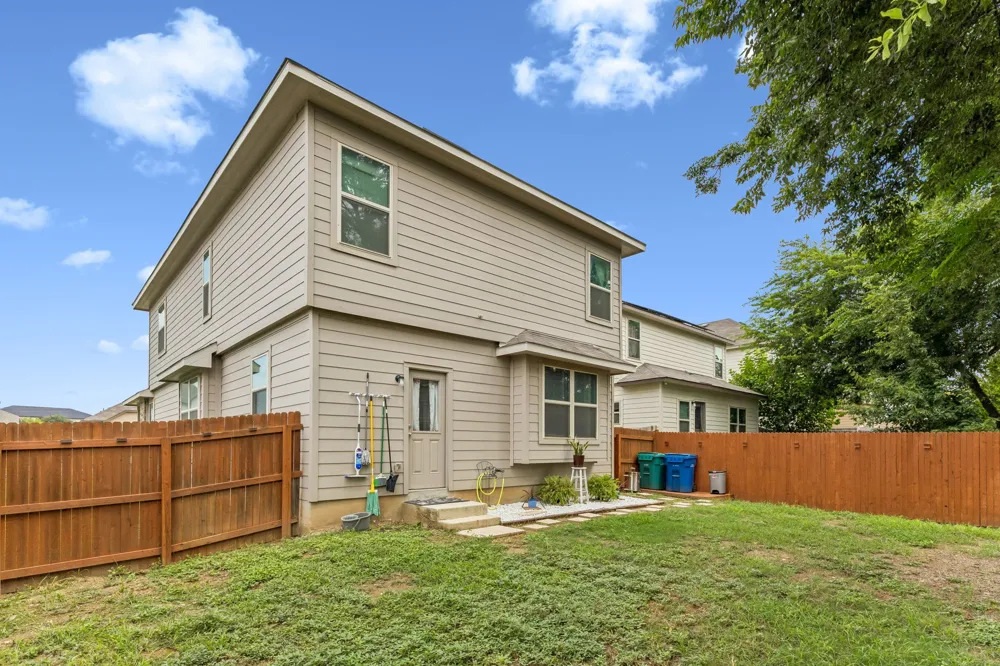 9314 Graze Branch San Antonio, TX 78211