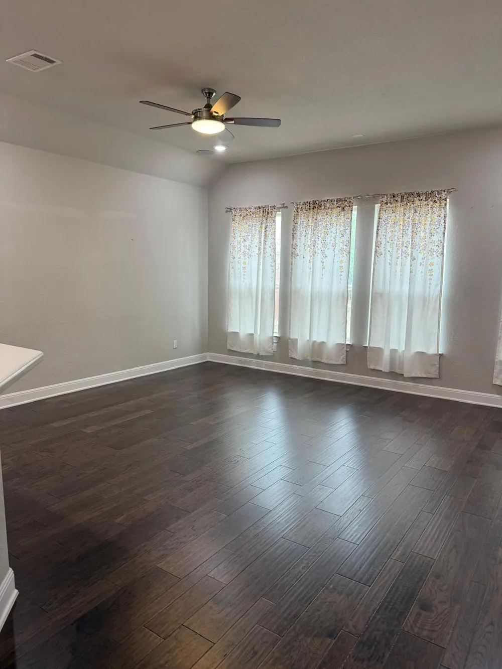 2637 Enza Drive Round Rock, TX 78665