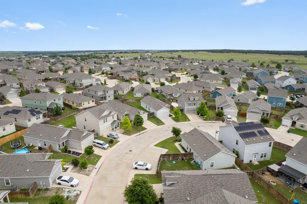 791 Circle Way Jarrell, TX 76537