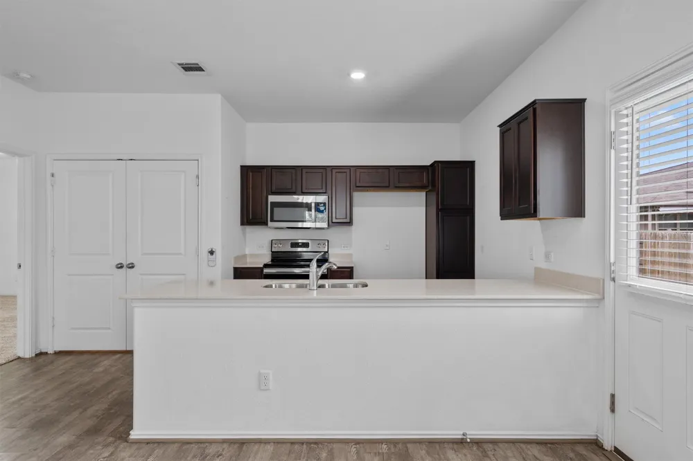 791 Circle Way Jarrell, TX 76537