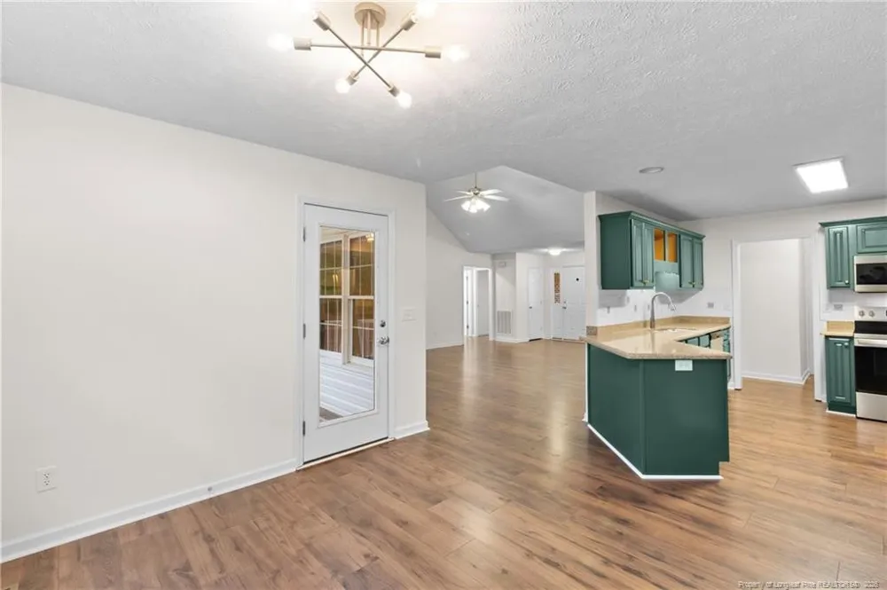 757 Stone Cross Drive Spring Lake, NC 28390