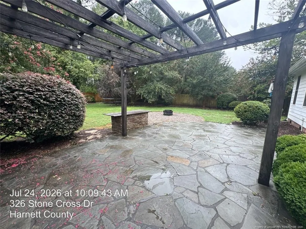 326 Stone Cross Drive Spring Lake, NC 28390