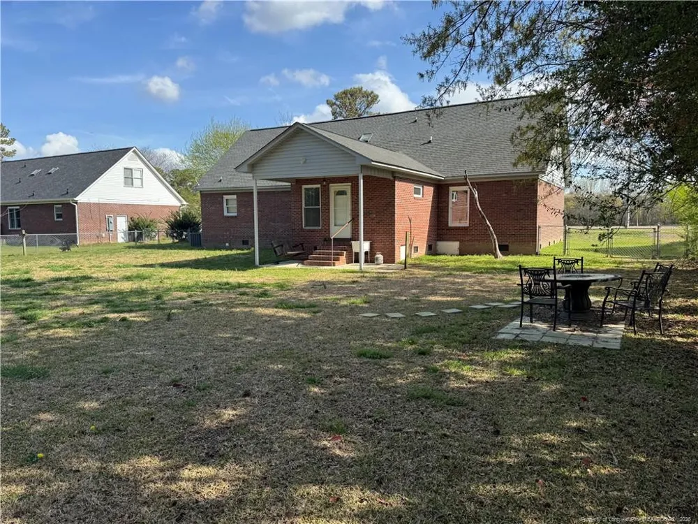5870 McDonald Road Parkton, NC 28371