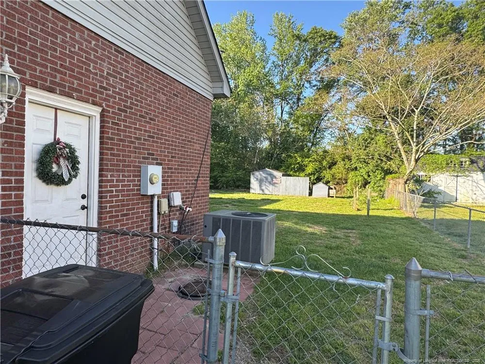5870 McDonald Road Parkton, NC 28371