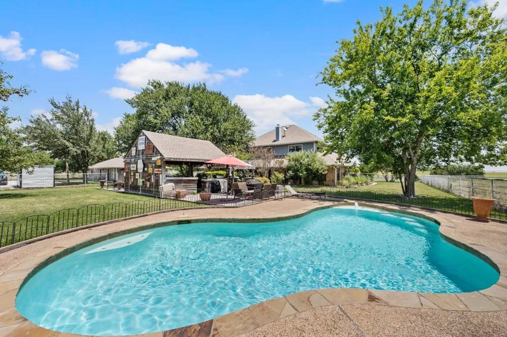 617 Malloy Lane Ovilla, TX 75154