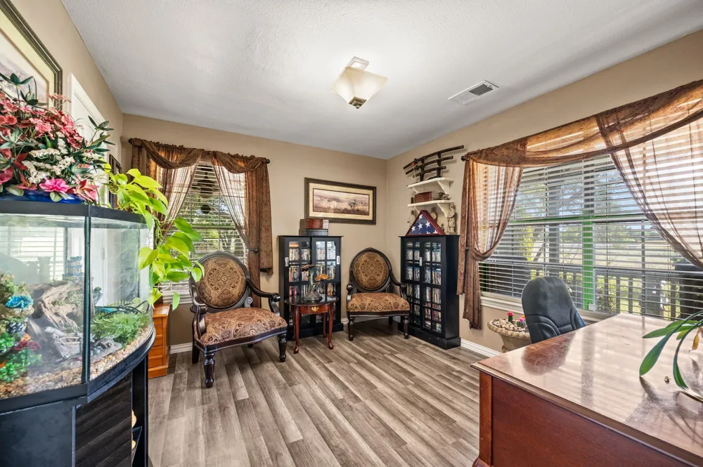 617 Malloy Lane Ovilla, TX 75154