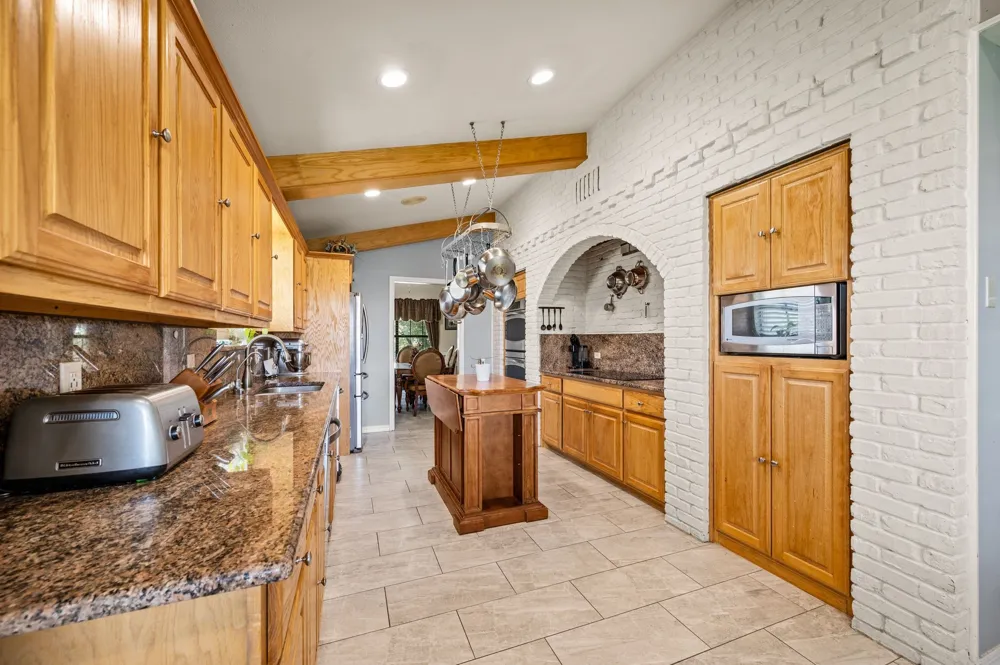 617 Malloy Lane Ovilla, TX 75154