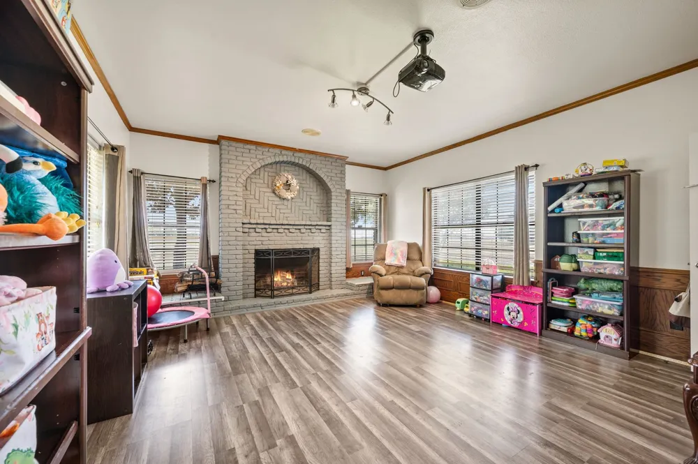 617 Malloy Lane Ovilla, TX 75154