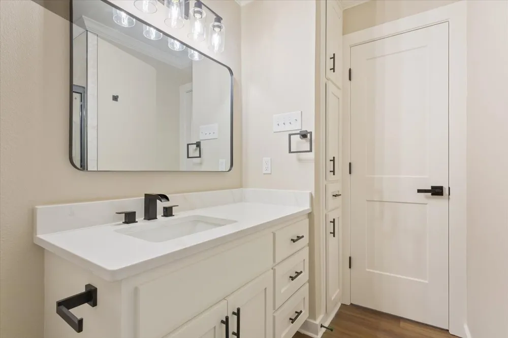 116 Boleman Drive Hewitt, TX 76643