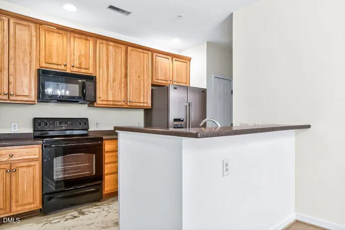 623 Eyam Hall Lane Apex, NC 27502