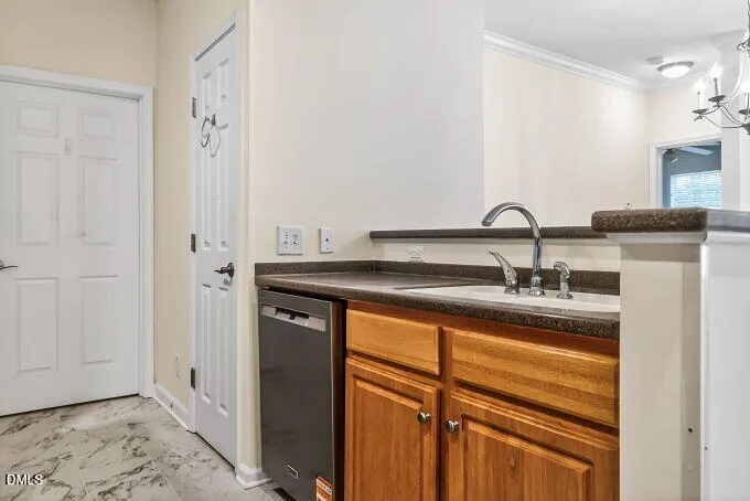 623 Eyam Hall Lane Apex, NC 27502