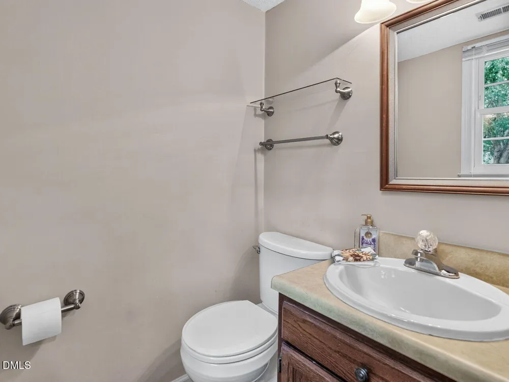 833 Kensington Drive Cary, NC 27511