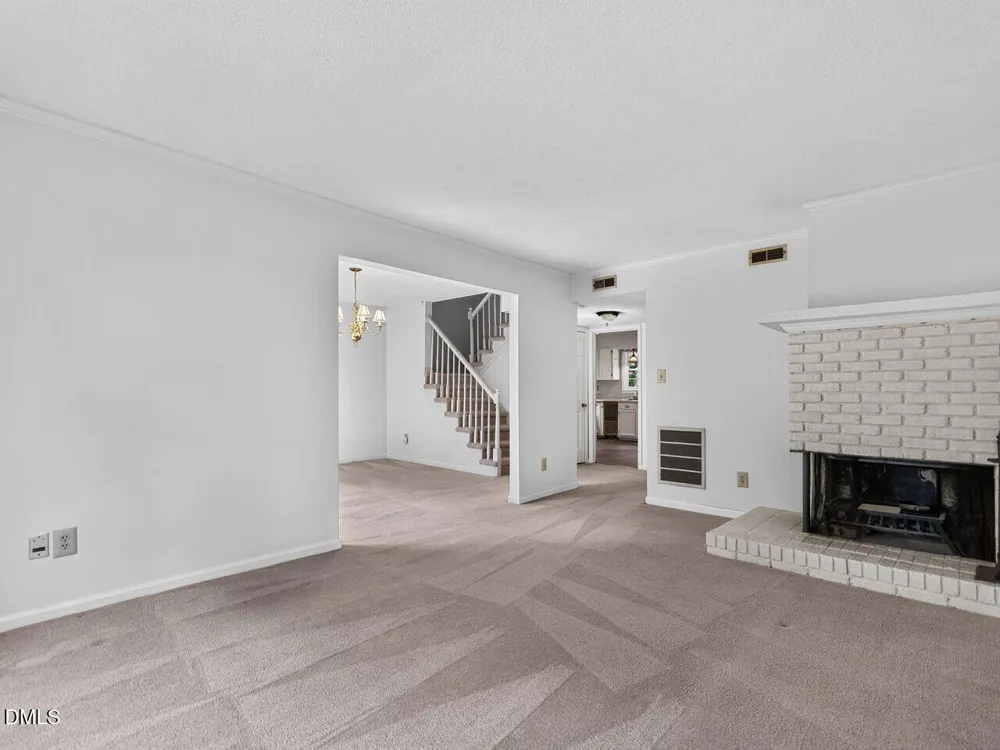 833 Kensington Drive Cary, NC 27511