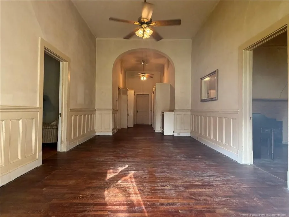 223 West Third Avenue Red Springs, NC 28377