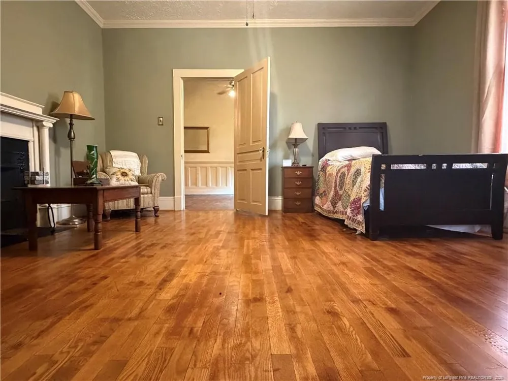 223 West Third Avenue Red Springs, NC 28377