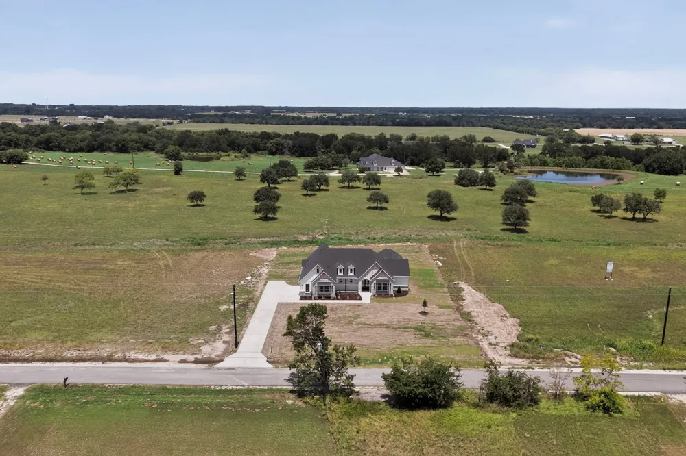 311 VZ County Road 3811 Wills Point, TX 75169