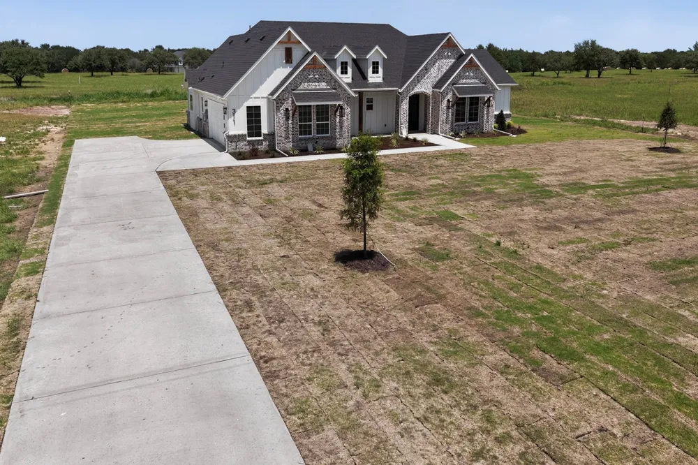 311 VZ County Road 3811 Wills Point, TX 75169