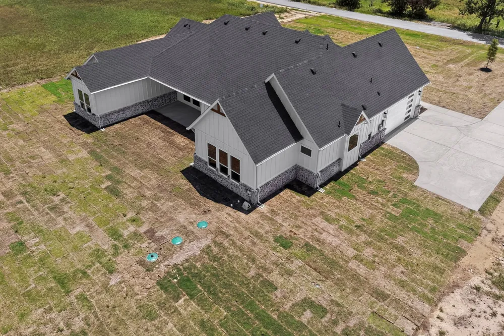 311 VZ County Road 3811 Wills Point, TX 75169