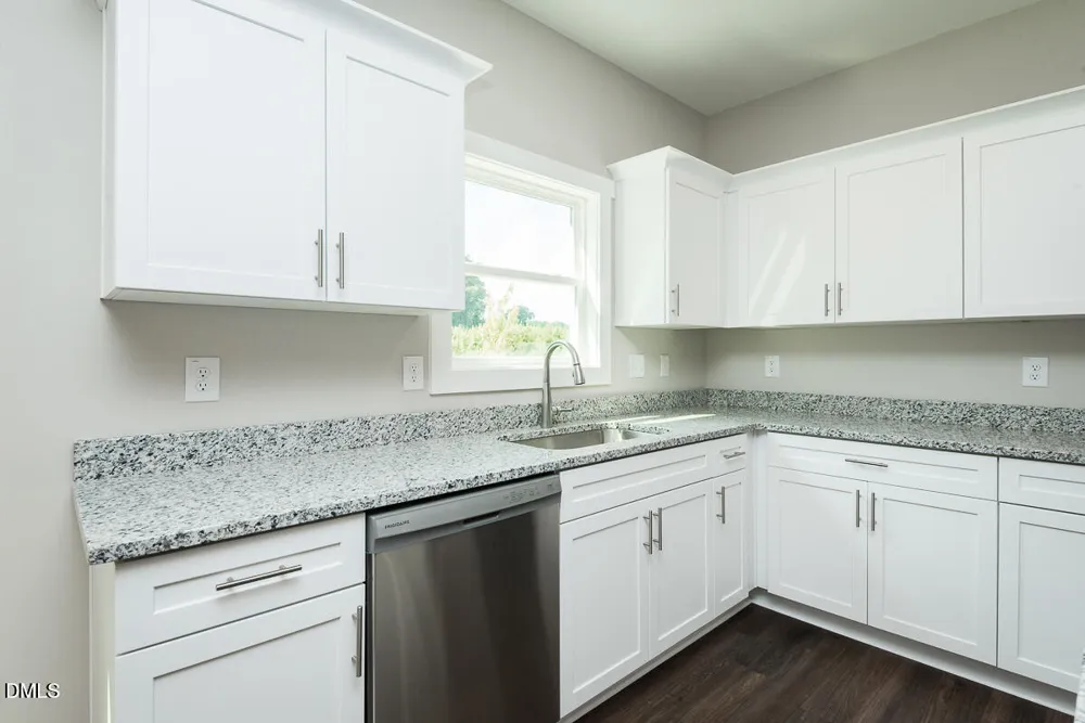 107 Chester Place Pikeville, NC 27863