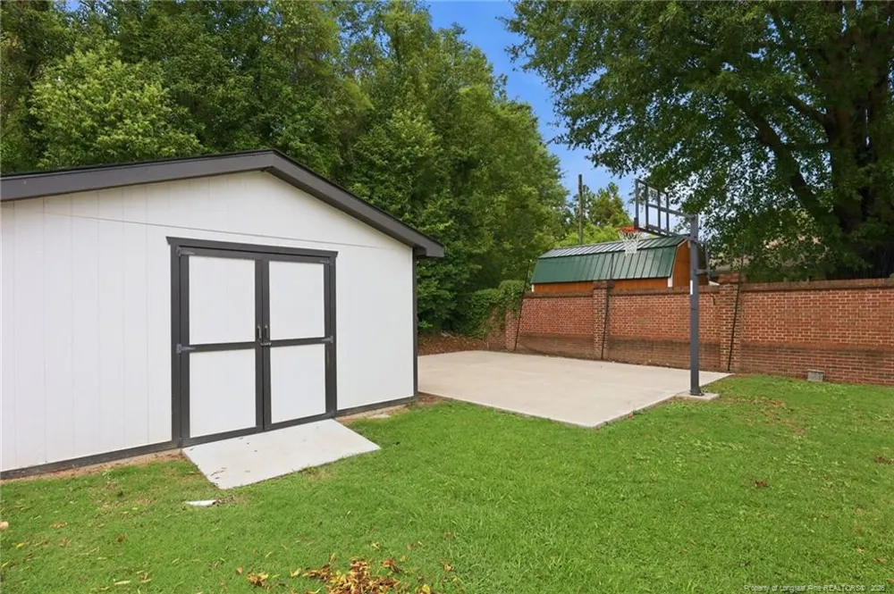 906 S 8th Street Lillington, NC 27546