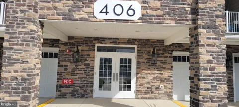 406 BOLD RULER COURT #204