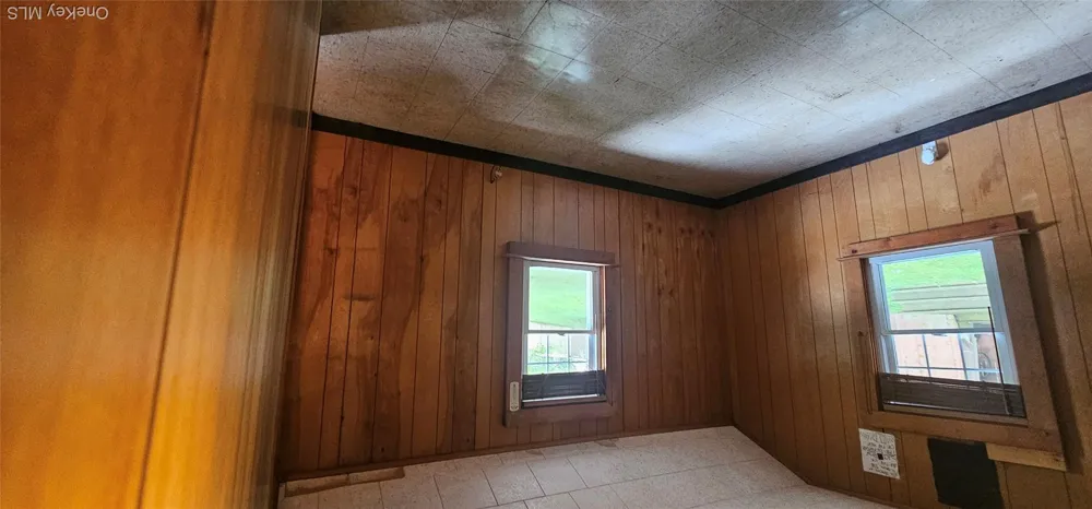 33 W Delaware Place Bethel, NY 12720