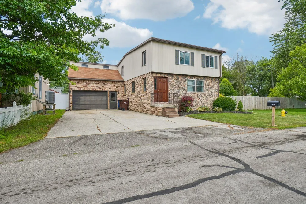 3559 Baycrest Drive Monroe, MI 48162