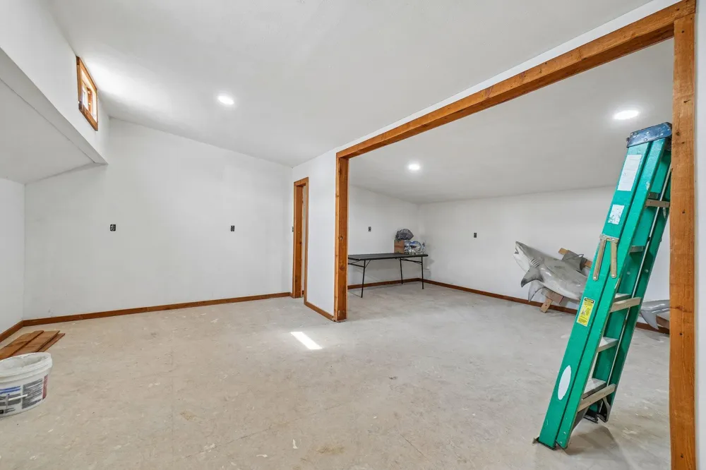 3559 Baycrest Drive Monroe, MI 48162