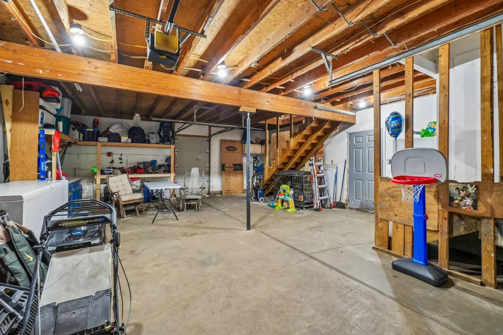 3559 Baycrest Drive Monroe, MI 48162