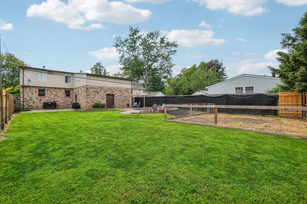 3559 Baycrest Drive Monroe, MI 48162