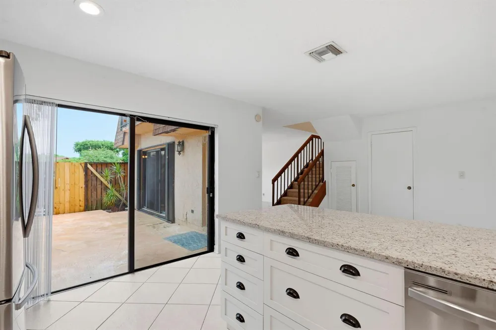 2625 SE 5TH CIRCLE Boynton Beach, FL 33435