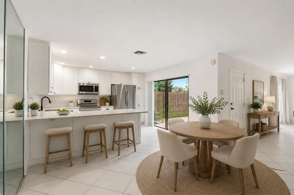 2625 SE 5TH CIRCLE Boynton Beach, FL 33435