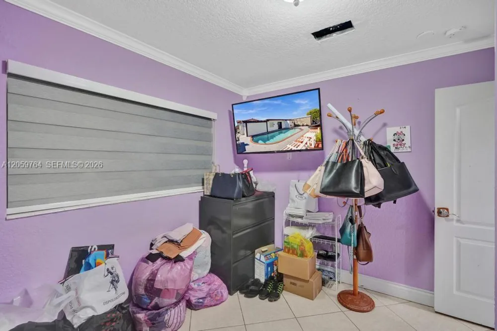 2711 SW 117th Ct Miami, FL 33175