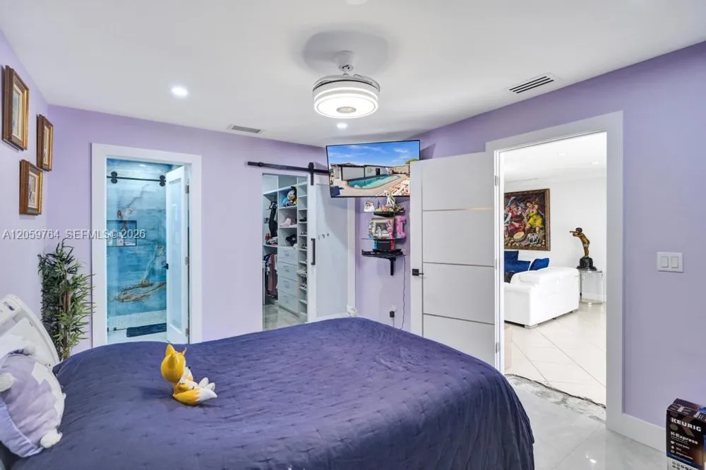 2711 SW 117th Ct Miami, FL 33175