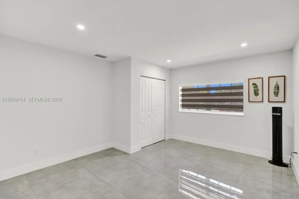 2711 SW 117th Ct Miami, FL 33175