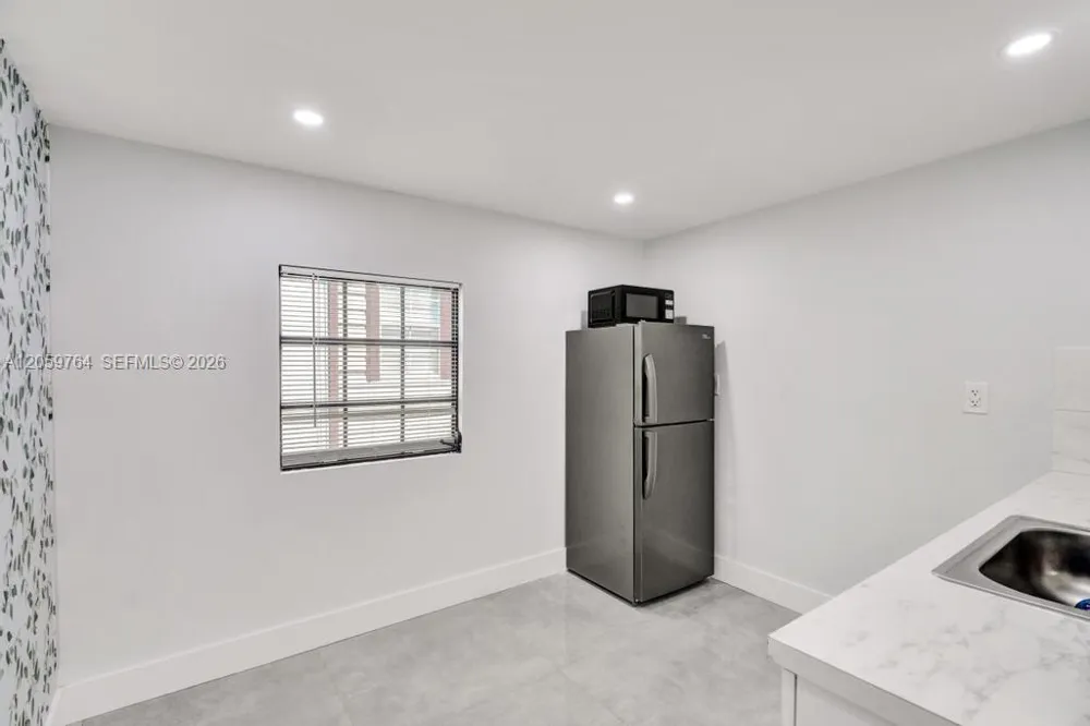 2711 SW 117th Ct Miami, FL 33175