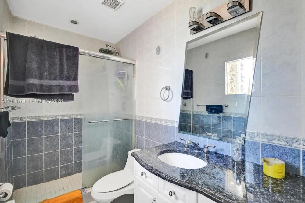 2711 SW 117th Ct Miami, FL 33175