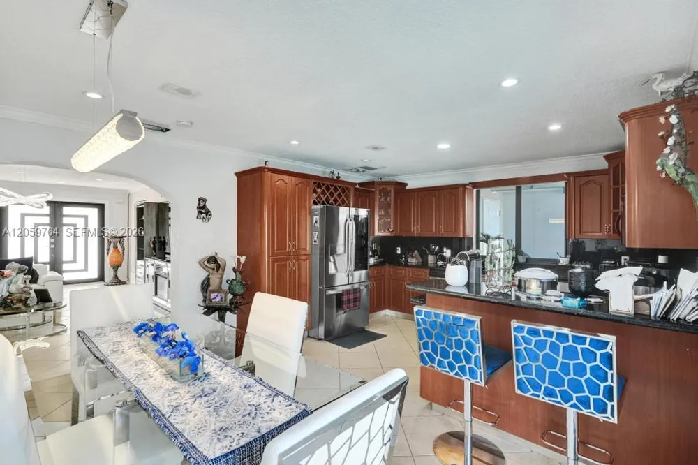 2711 SW 117th Ct Miami, FL 33175