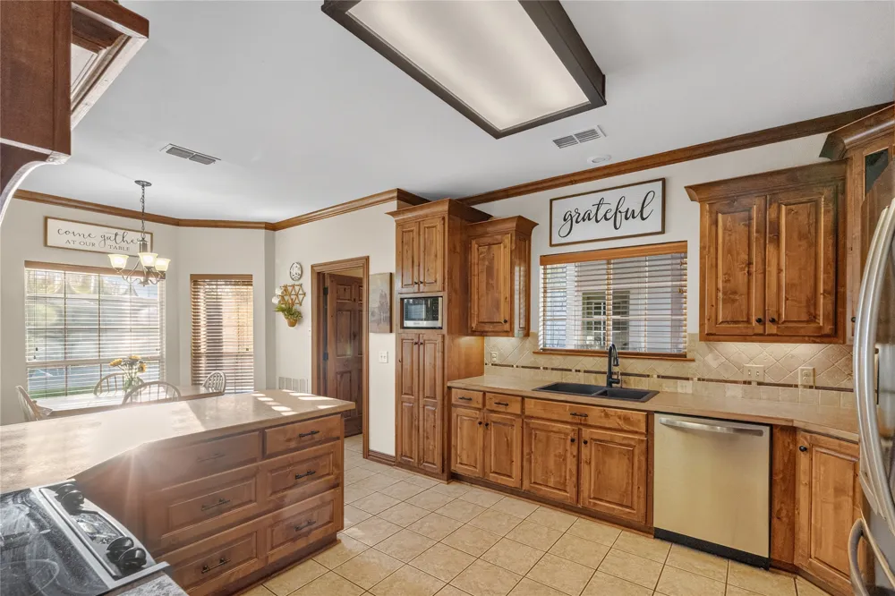 340 County Road 3585 Dike, TX 75437