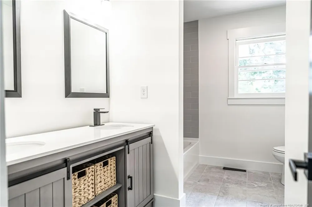 1710 Poplar Street Aberdeen, NC 28315