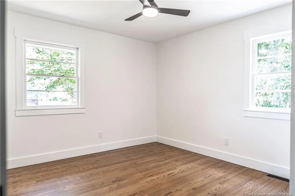 1710 Poplar Street Aberdeen, NC 28315