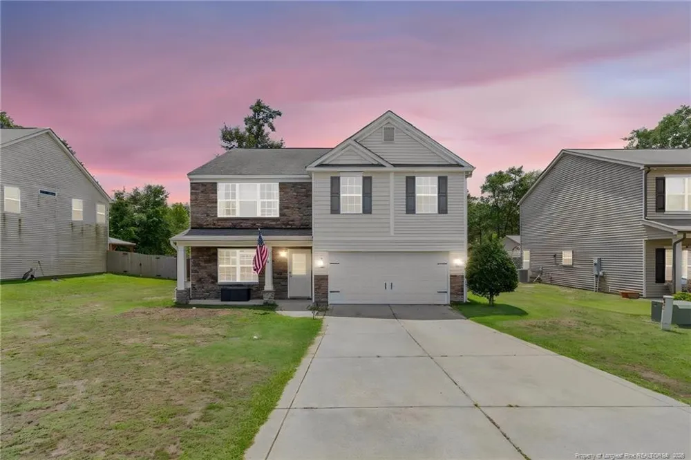 1454 Laguardia Drive Hope Mills, NC 28348