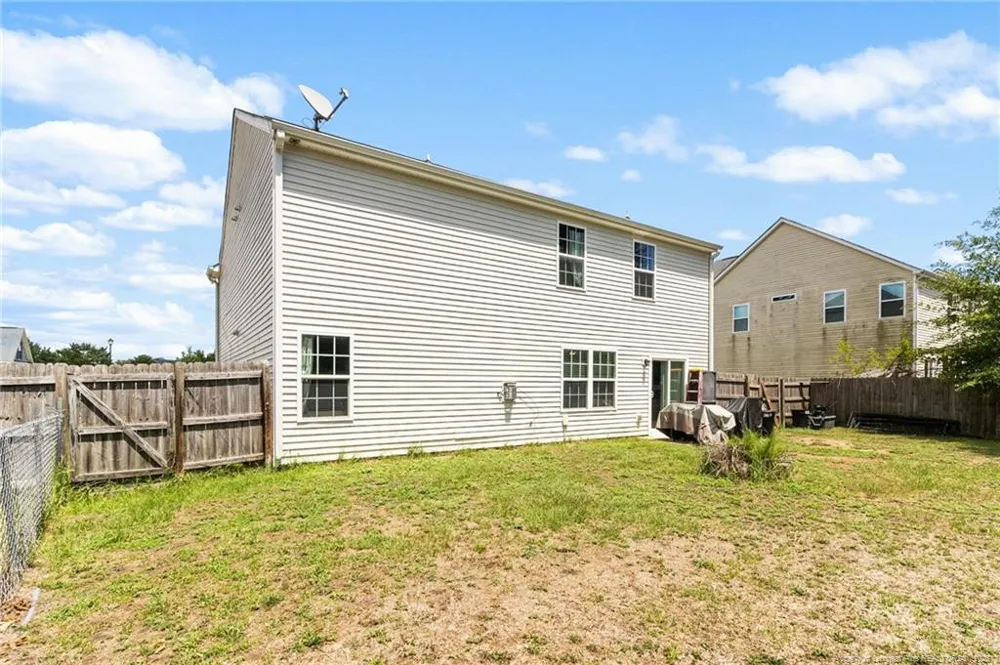 1454 Laguardia Drive Hope Mills, NC 28348