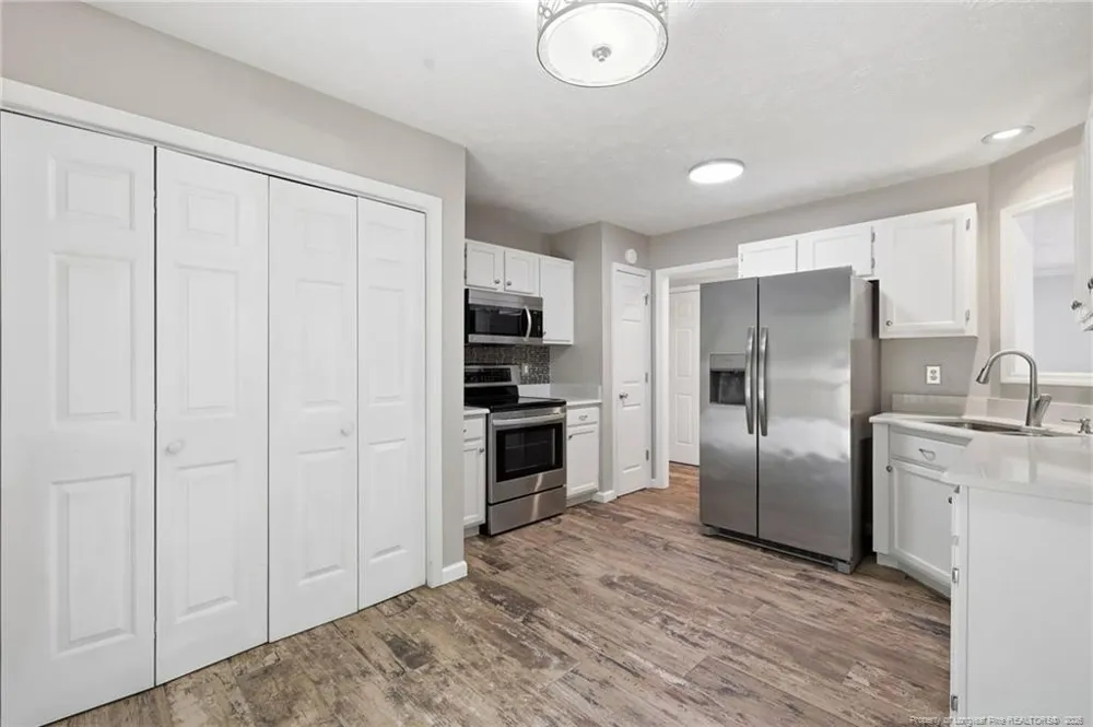 5113 Archer Road Hope Mills, NC 28348