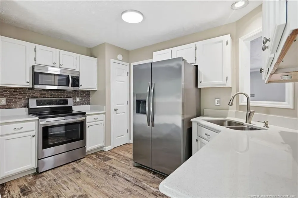 5113 Archer Road Hope Mills, NC 28348
