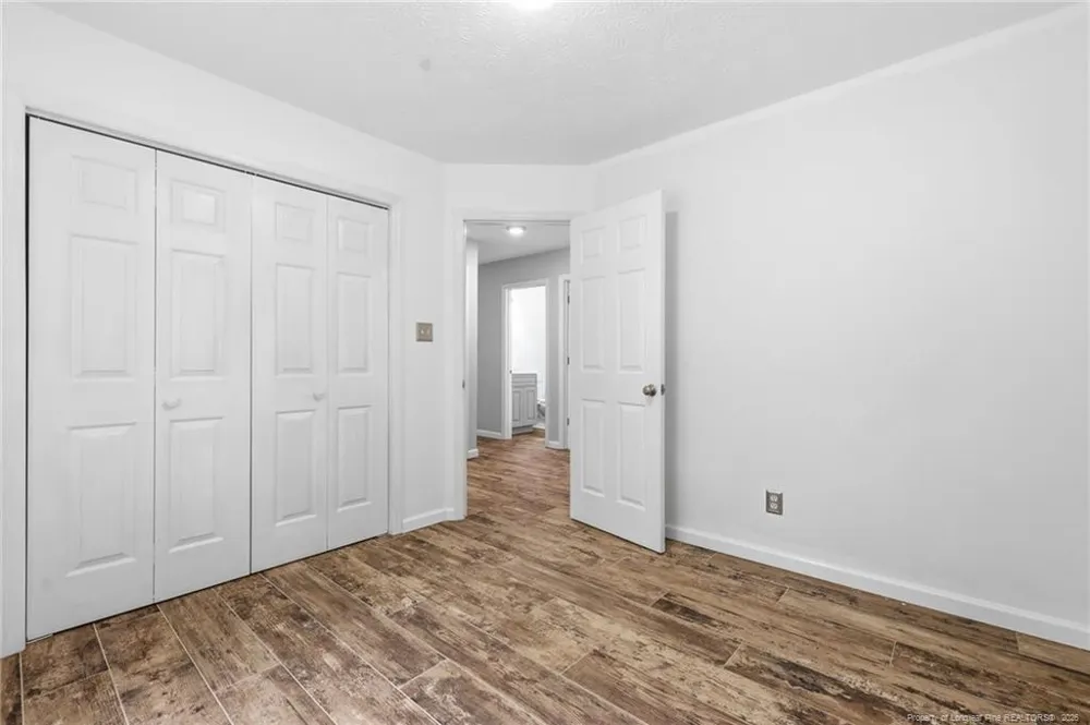 5113 Archer Road Hope Mills, NC 28348