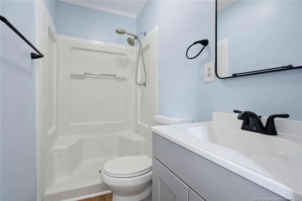 4703 Quaker Court Hope Mills, NC 28348