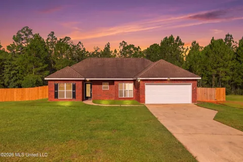 21549 W Edgewood Drive